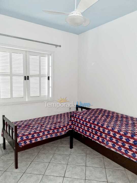 Casa para aluguel de temporada em Palhoça (Praia do Sonho)