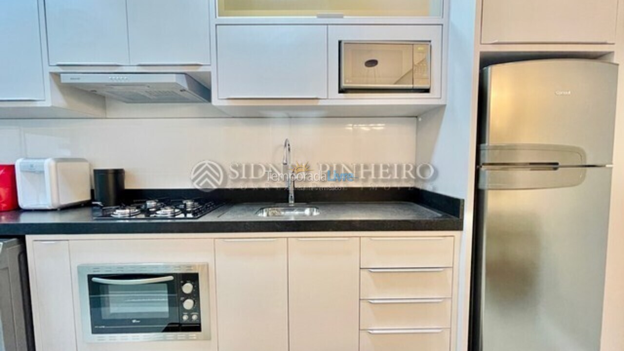 Apartamento para aluguel de temporada em Bombinhas (Praia de Bombinhas)