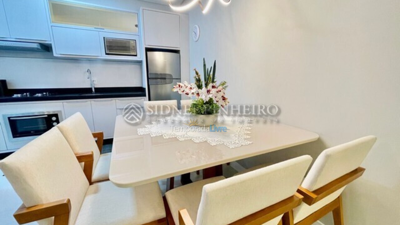 Apartamento para aluguel de temporada em Bombinhas (Praia de Bombinhas)