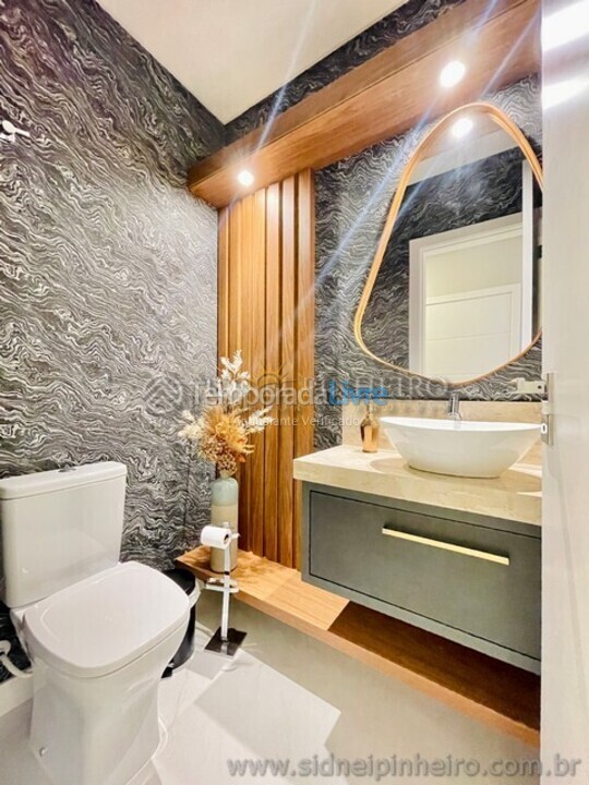 Apartamento para aluguel de temporada em Bombinhas (Praia de Bombinhas)