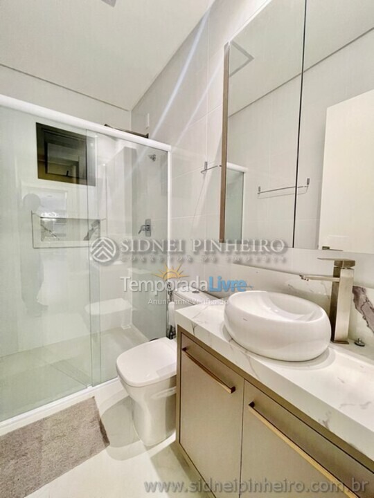 Apartamento para aluguel de temporada em Bombinhas (Praia de Bombinhas)