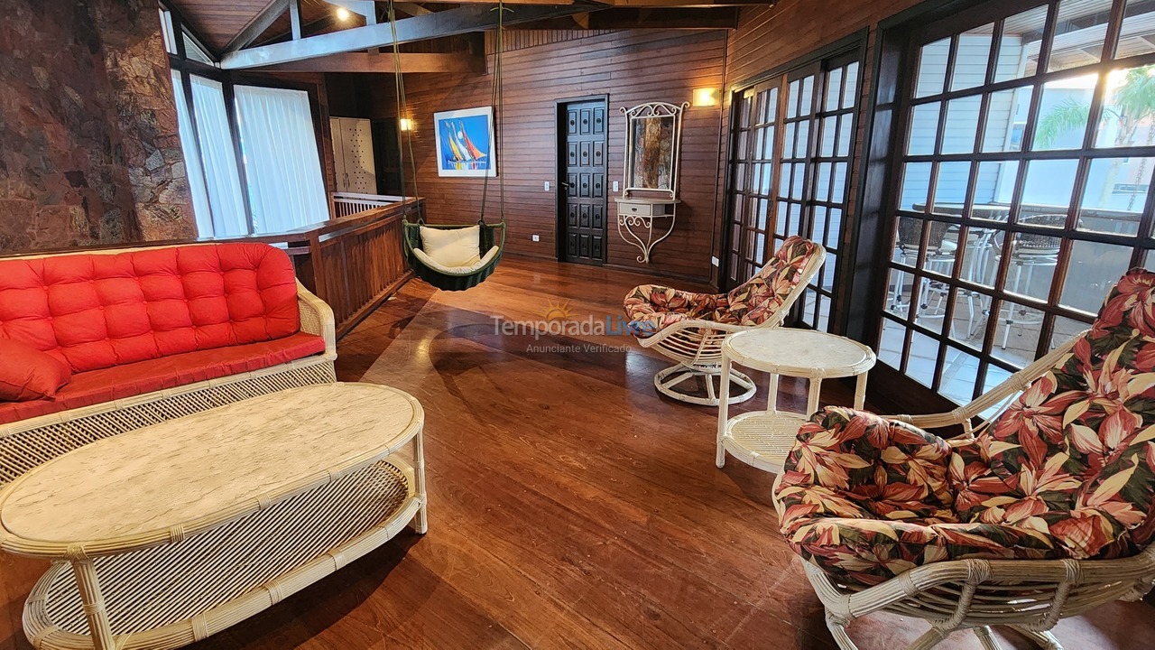 Casa para alquiler de vacaciones em Bombinhas (Canto Grande)