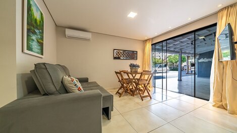 273 - Beautiful 01 bedroom apartment in Praia de Mariscal