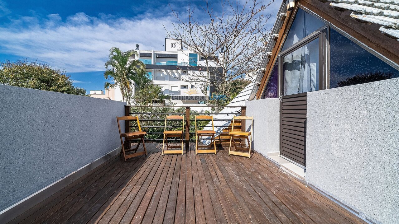 House for vacation rental in Bombinhas (Canto Grande)