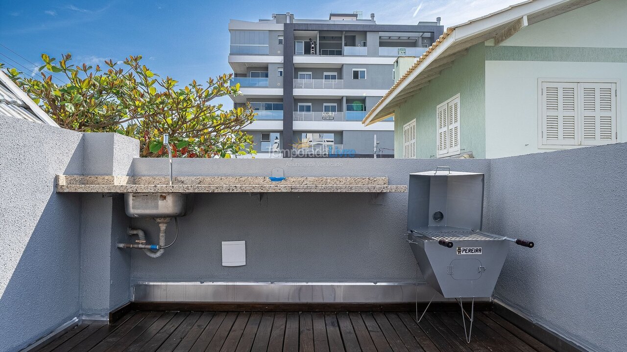 House for vacation rental in Bombinhas (Canto Grande)