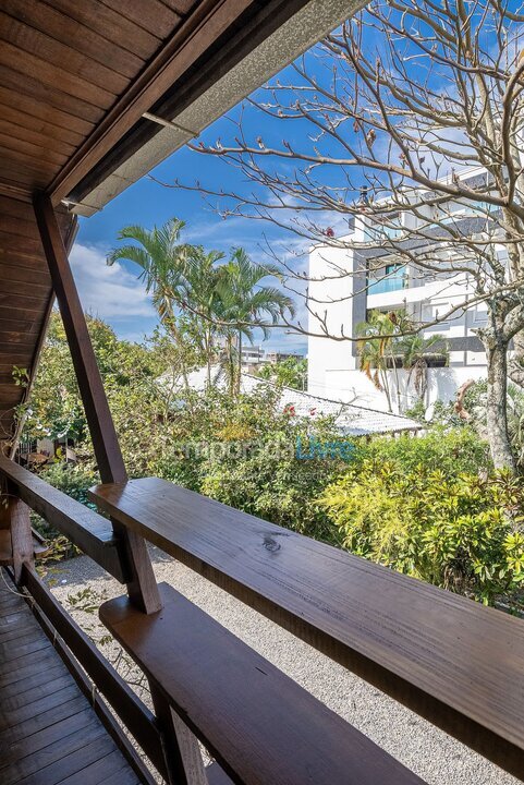 House for vacation rental in Bombinhas (Canto Grande)