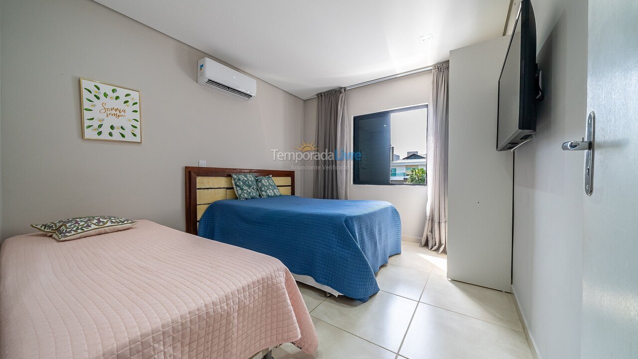 Casa para alquiler de vacaciones em Bombinhas (Canto Grande)