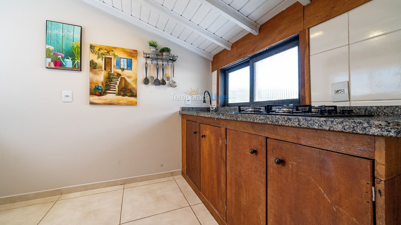 Casa para alquiler de vacaciones em Bombinhas (Canto Grande)