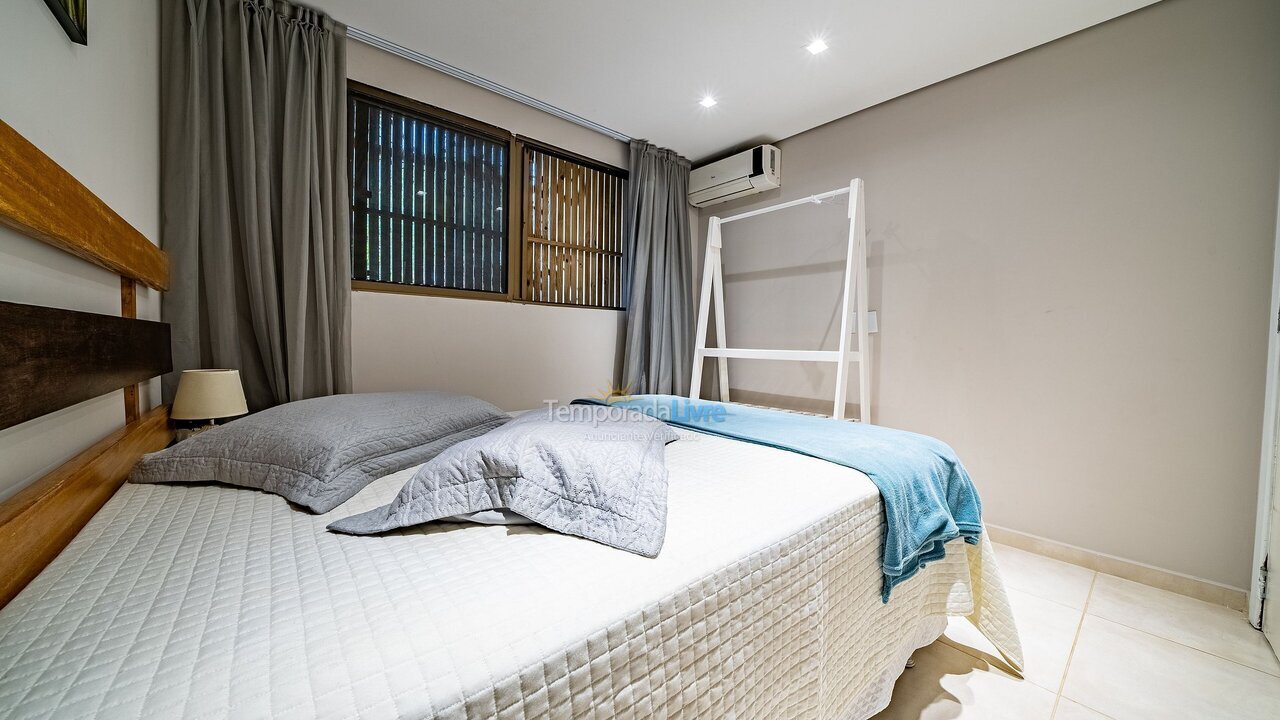 House for vacation rental in Bombinhas (Canto Grande)