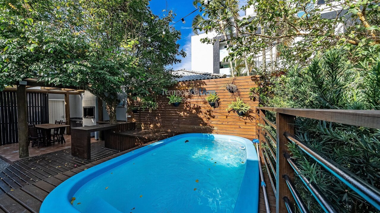 House for vacation rental in Bombinhas (Canto Grande)