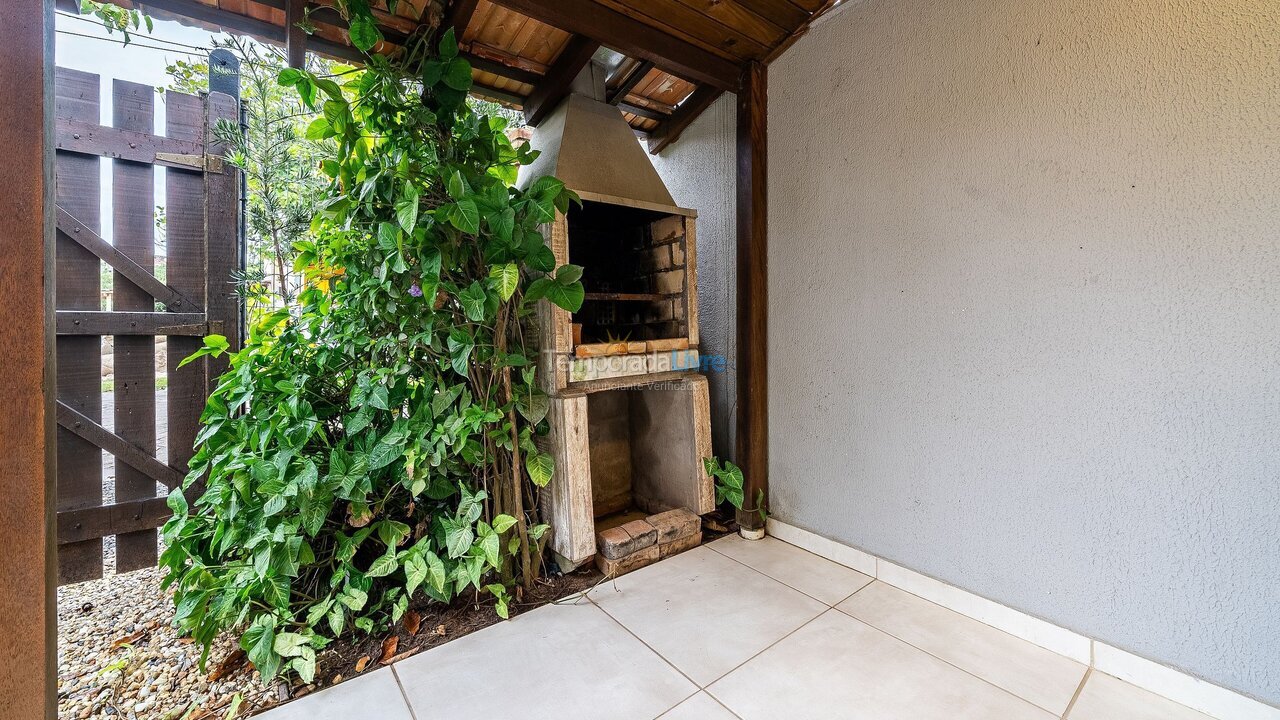 House for vacation rental in Bombinhas (Canto Grande)