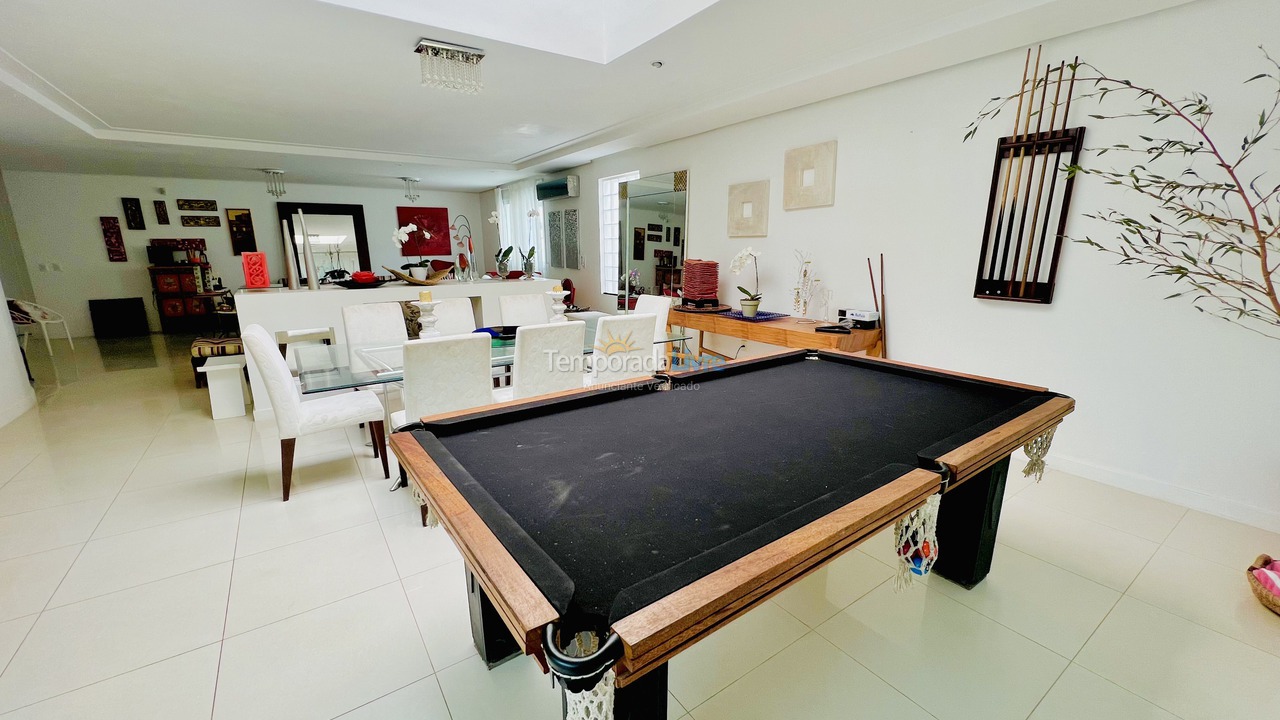 Casa para aluguel de temporada em Florianopolis (Jurerê Internacional)