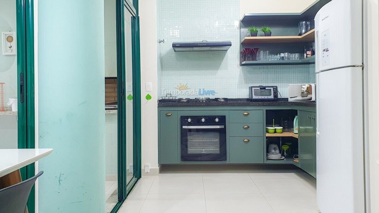 Apartamento para aluguel de temporada em Ubatuba (Praia Grande)