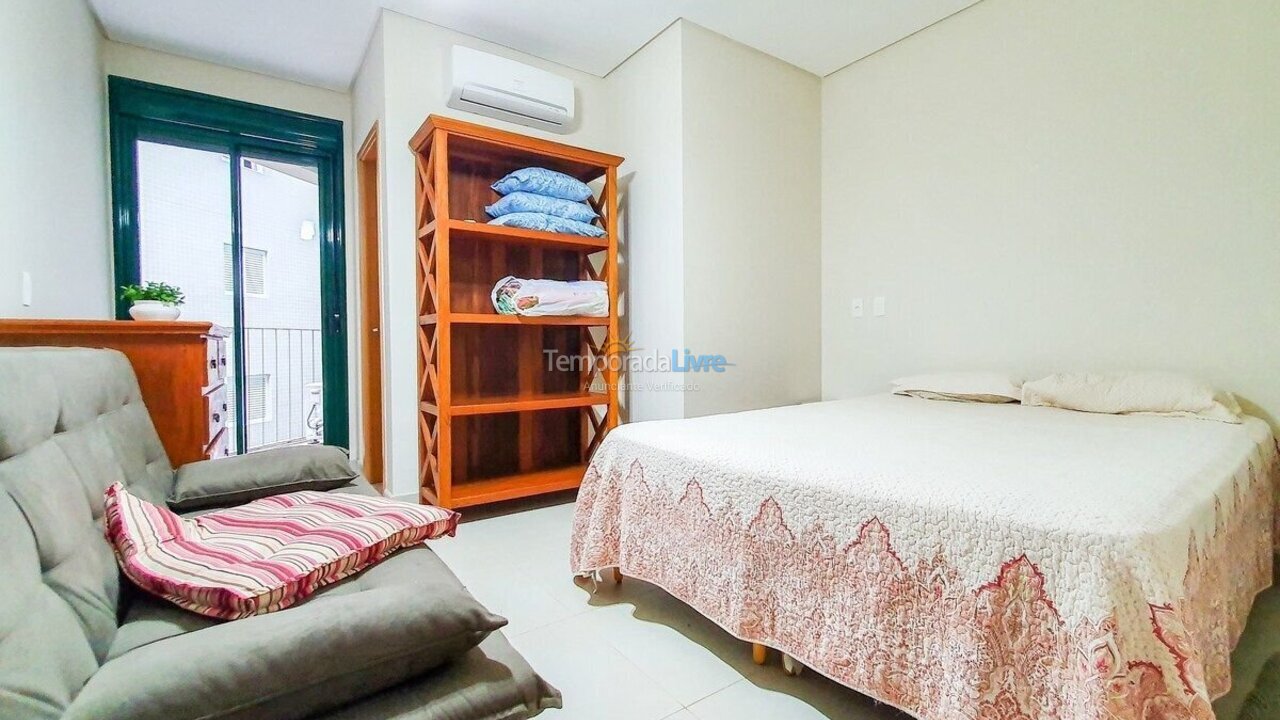 Apartamento para aluguel de temporada em Ubatuba (Praia Grande)