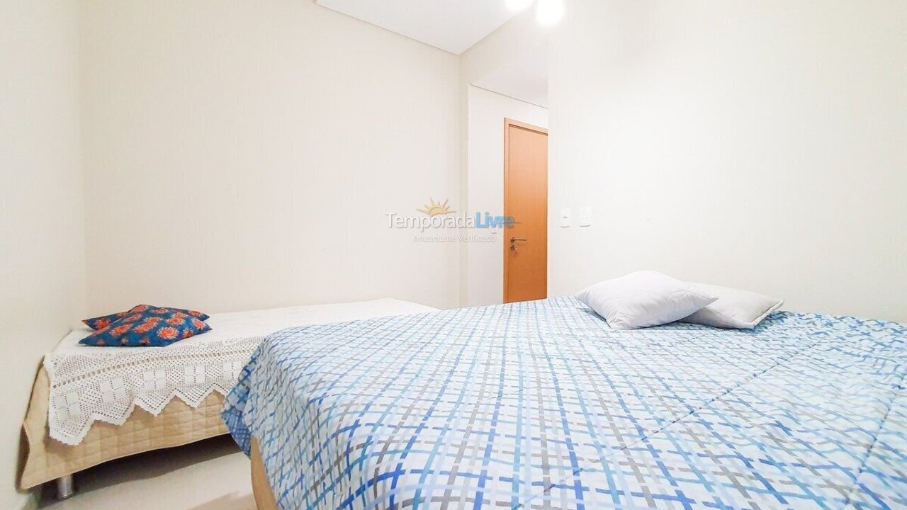 Apartamento para aluguel de temporada em Ubatuba (Praia Grande)