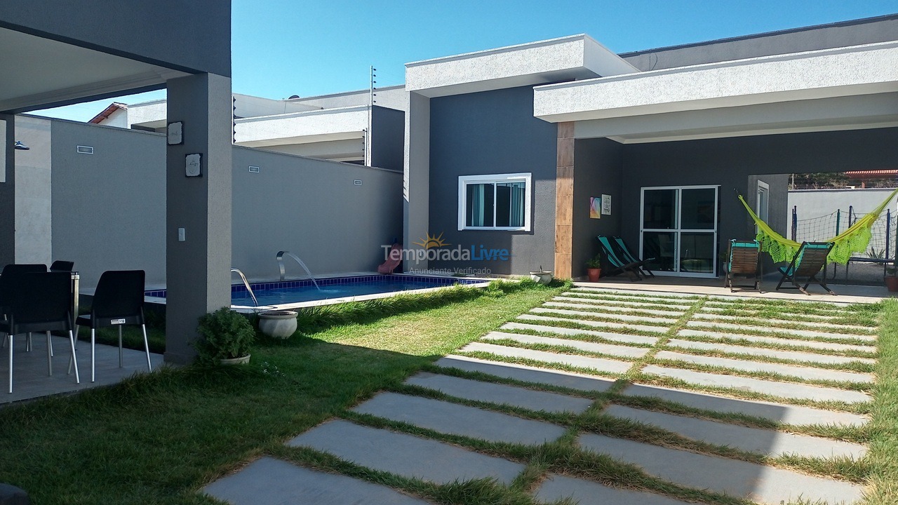 Casa para alquiler de vacaciones em Paraipaba (Praia de Lagoinha)