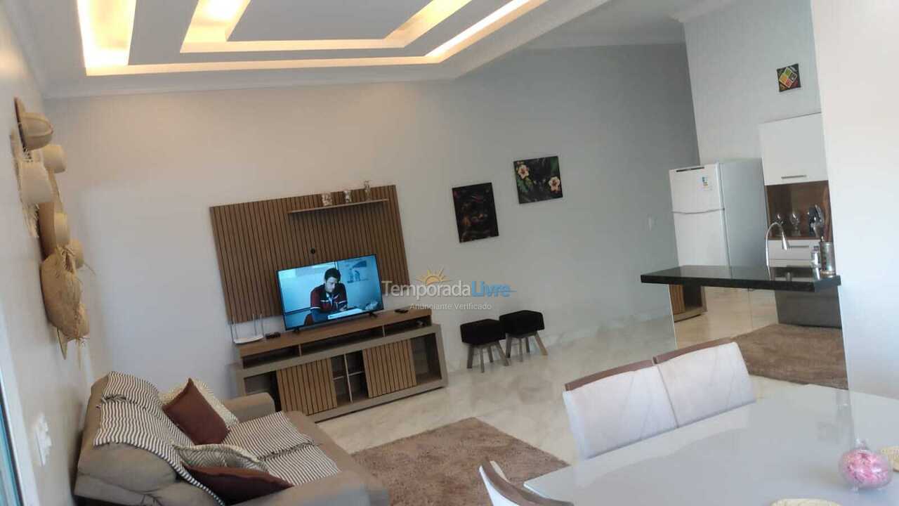 Casa para alquiler de vacaciones em Paraipaba (Praia de Lagoinha)