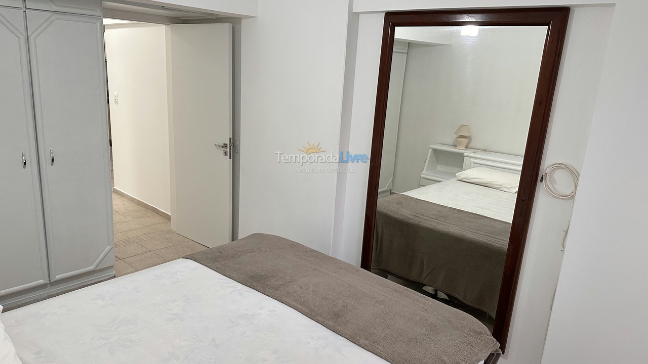 Apartamento para aluguel de temporada em Balneário Camboriú (Praia Central)