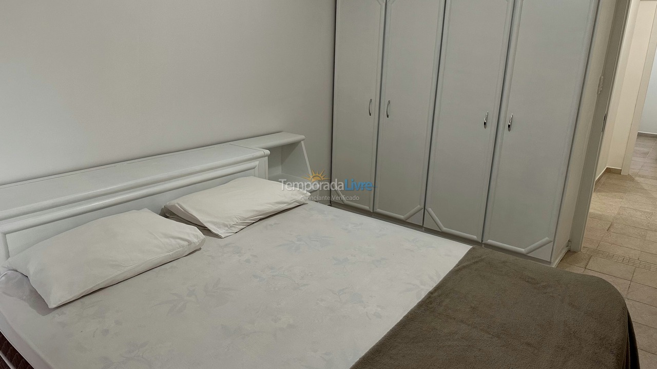 Apartamento para aluguel de temporada em Balneário Camboriú (Praia Central)