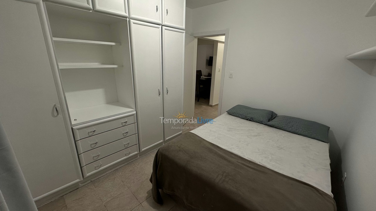 Apartamento para aluguel de temporada em Balneário Camboriú (Praia Central)