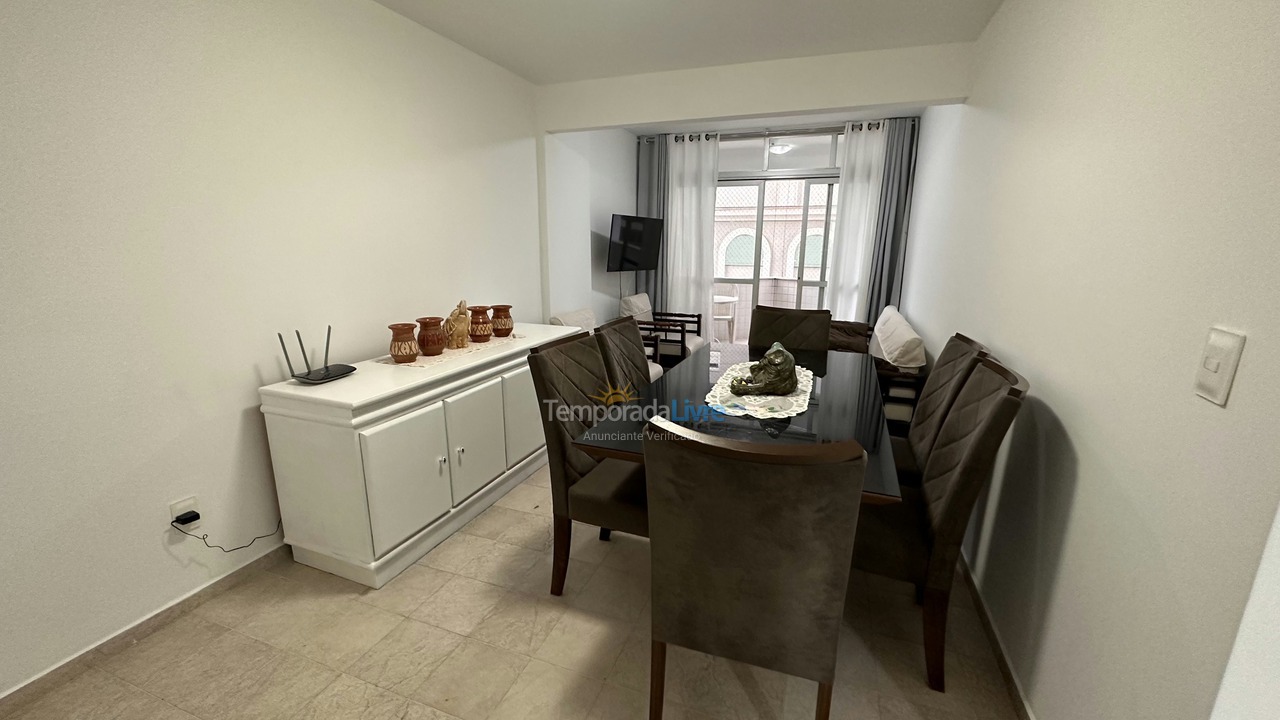 Apartamento para aluguel de temporada em Balneário Camboriú (Praia Central)