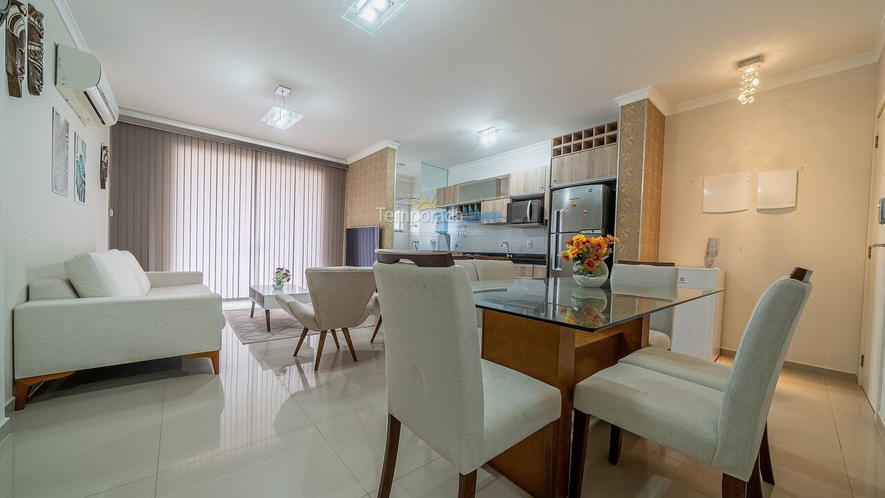 Apartamento para alquiler de vacaciones em Bombinhas (Praia de Bombas)