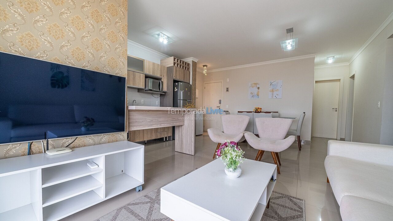 Apartamento para alquiler de vacaciones em Bombinhas (Praia de Bombas)