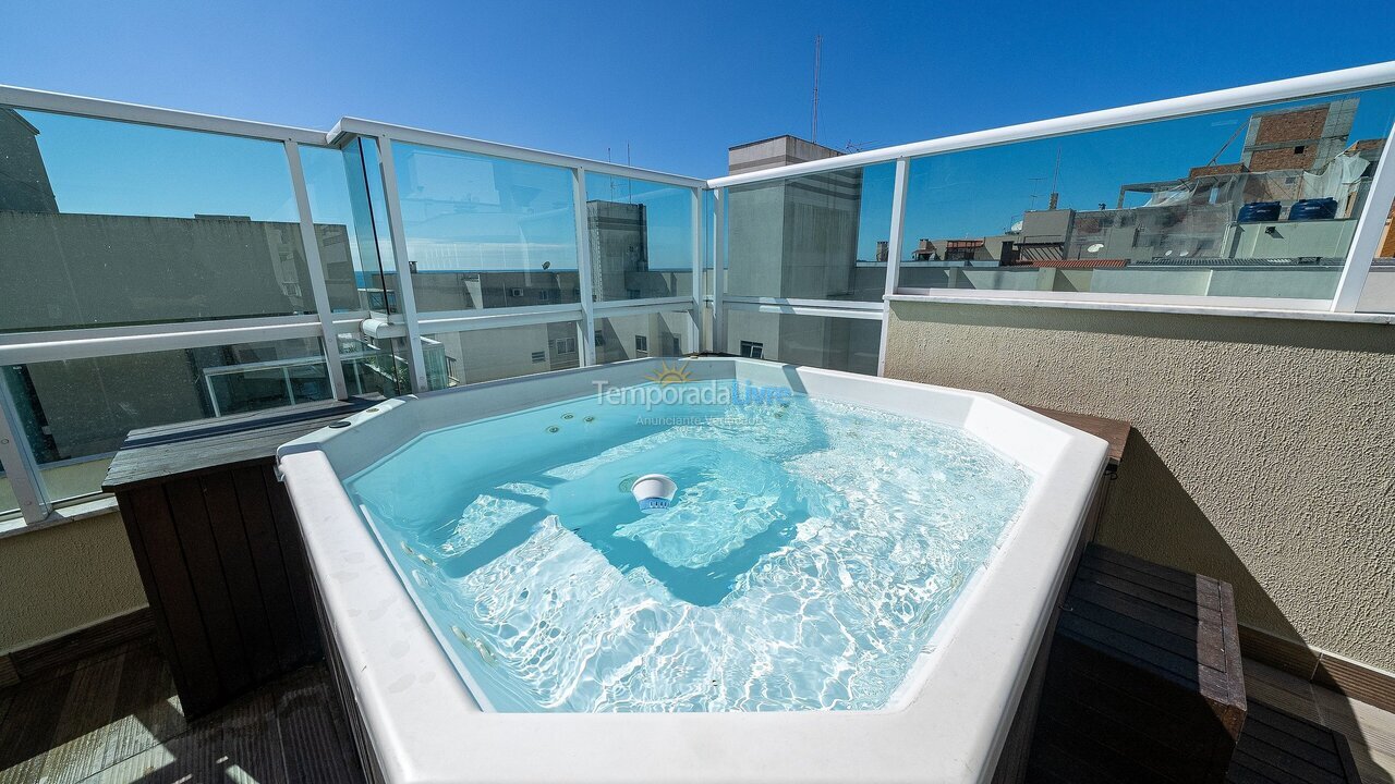 Apartment for vacation rental in Bombinhas (Praia de Bombas)