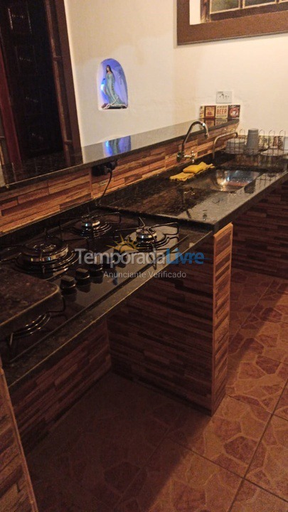 Casa para alquiler de vacaciones em Caraguatatuba (Massaguaçu)