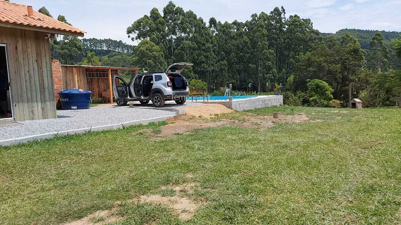 Chácara / sítio para aluguel de temporada em Imaruí (Sertao do Canguiri)