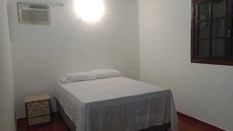 Alugo casa em Maresias. Mensal ou diária.