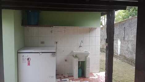 Alugo casa em Maresias. Mensal ou diária.