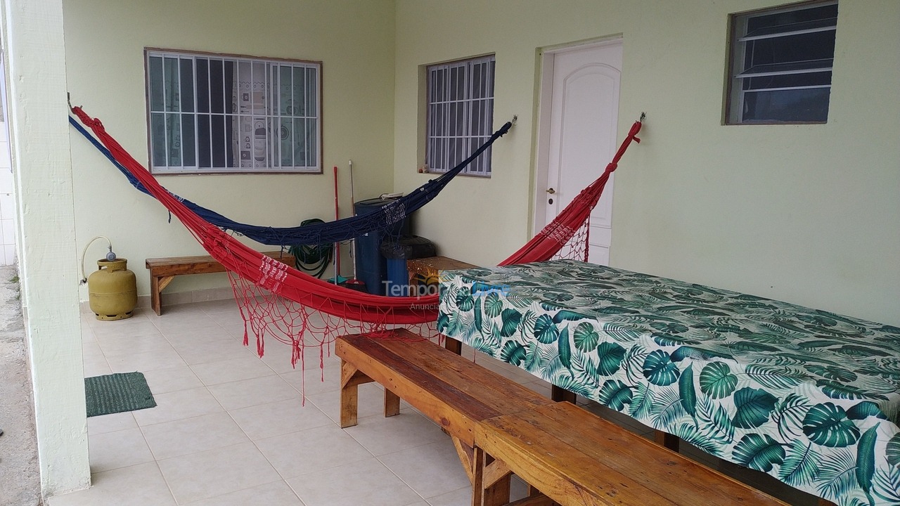 Casa para aluguel de temporada em Ubatuba (Maranduba)