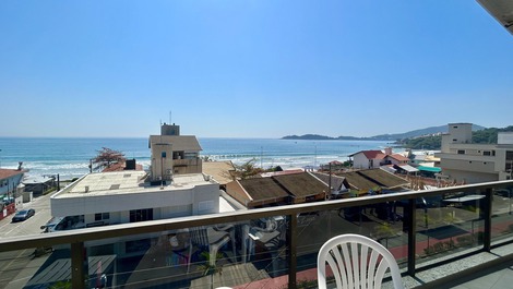 AVENUE FRONT PENTHOUSE WITH SEA VIEW