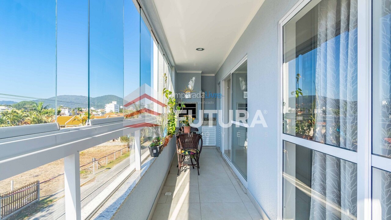 Apartment for vacation rental in Bombinhas (Praia de Bombas)