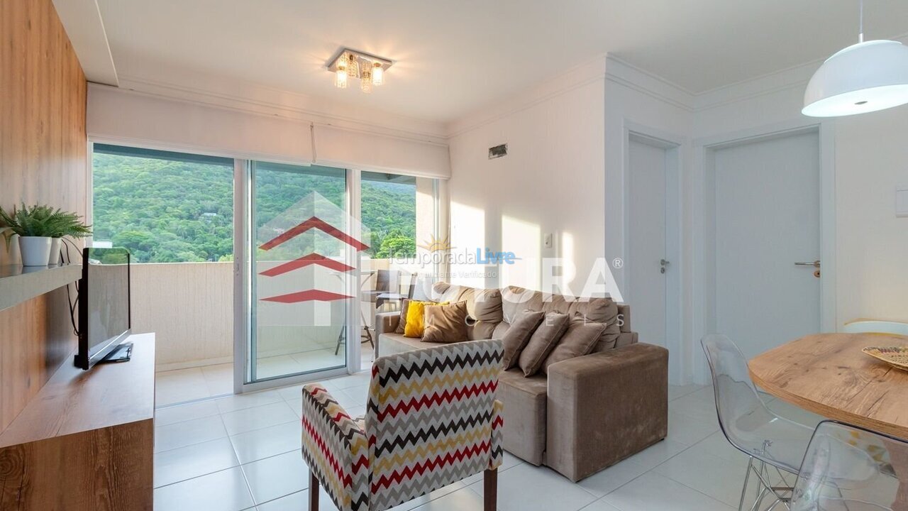 Apartment for vacation rental in Bombinhas (Praia de Bombas)