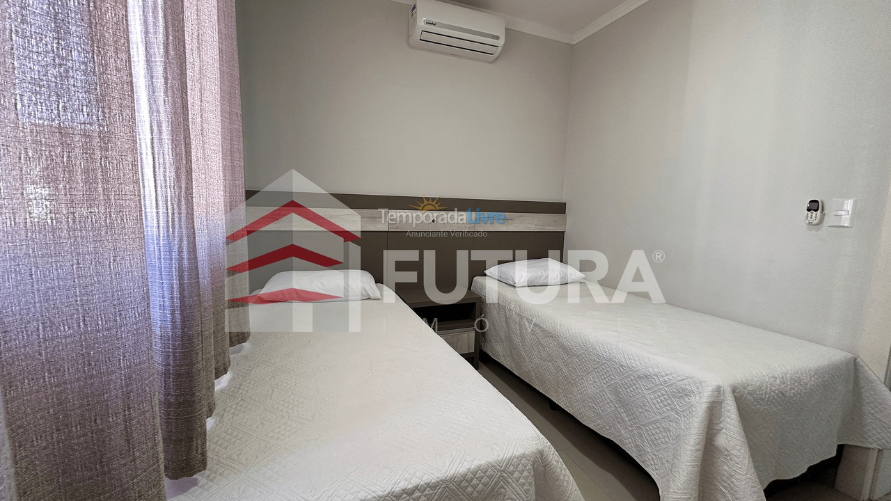 Apartamento para aluguel de temporada em Bombinhas (Praia de Bombas)