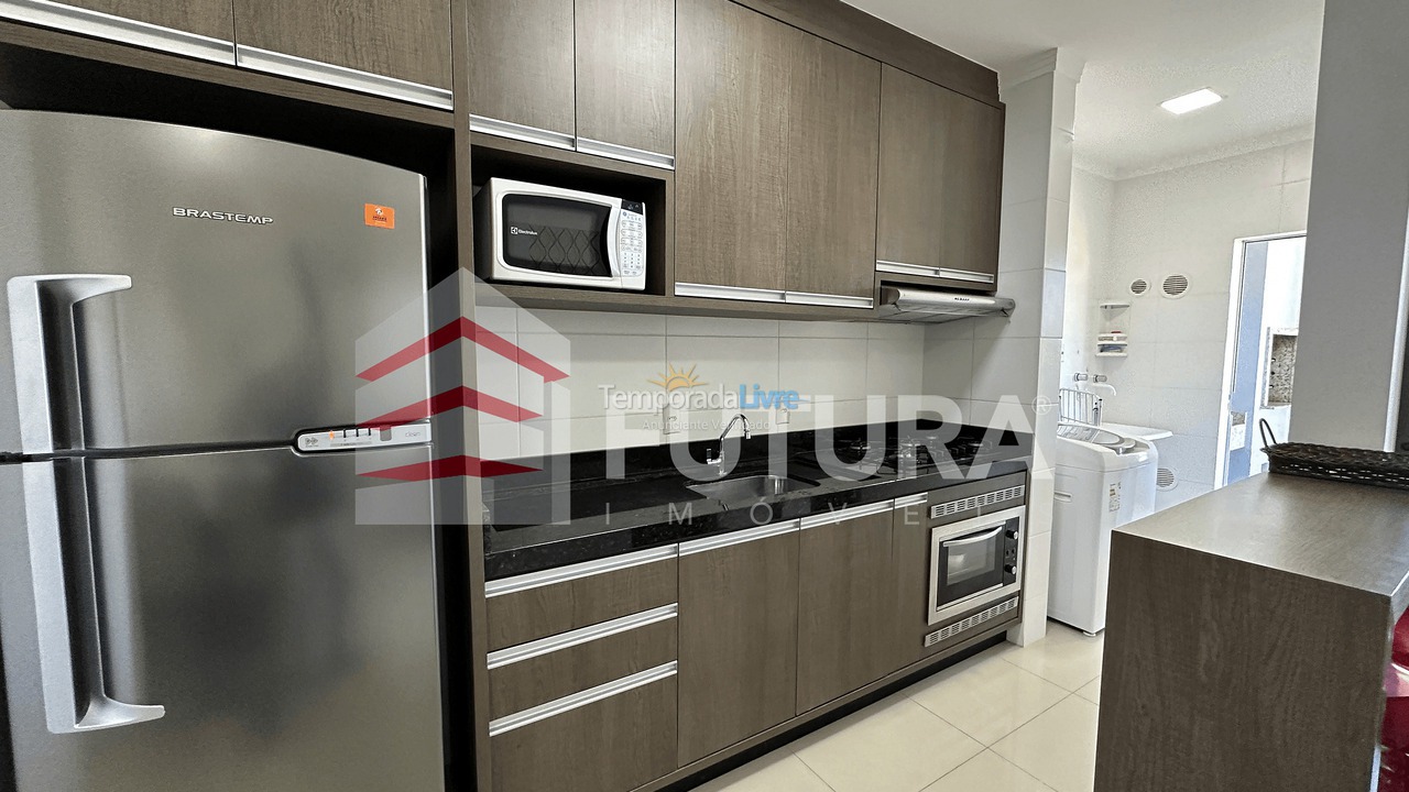 Apartamento para aluguel de temporada em Bombinhas (Praia de Bombas)