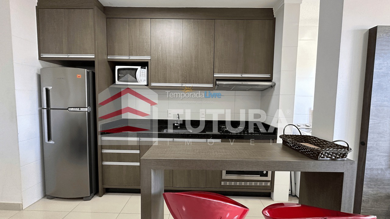 Apartamento para aluguel de temporada em Bombinhas (Praia de Bombas)