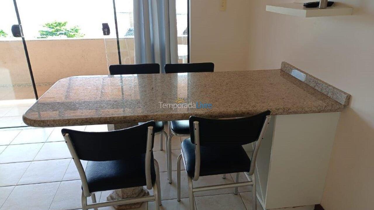 Apartamento para aluguel de temporada em Governador Celso Ramos (Praia das Cordas)