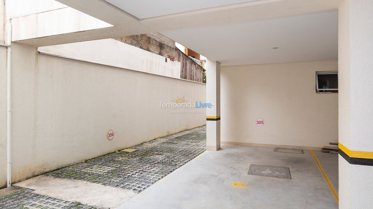 Apartment for vacation rental in Bombinhas (Praia de Bombas)