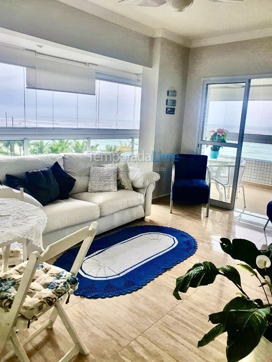 Apartamento para aluguel de temporada em Praia Grande (Solemar)