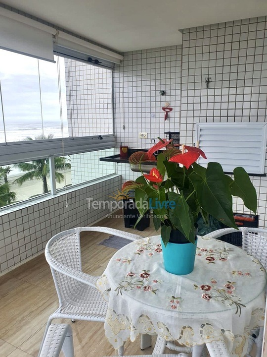 Apartamento para aluguel de temporada em Praia Grande (Solemar)