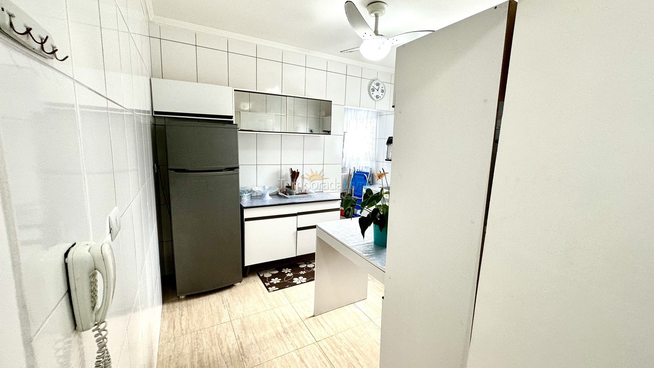 Apartamento para aluguel de temporada em Praia Grande (Solemar)