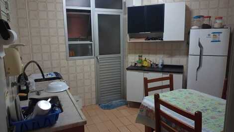 APART. P/ ALUGUEL TEMPORADA 1 DORM. VL GUILHERMINA 100 MTS PRAIA