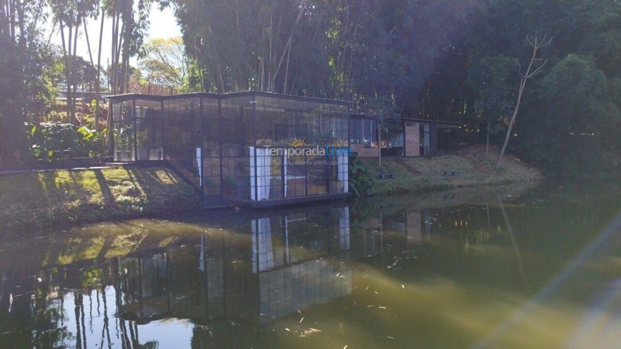 Apartamento para aluguel de temporada em Arapongas (Vila Brasil)