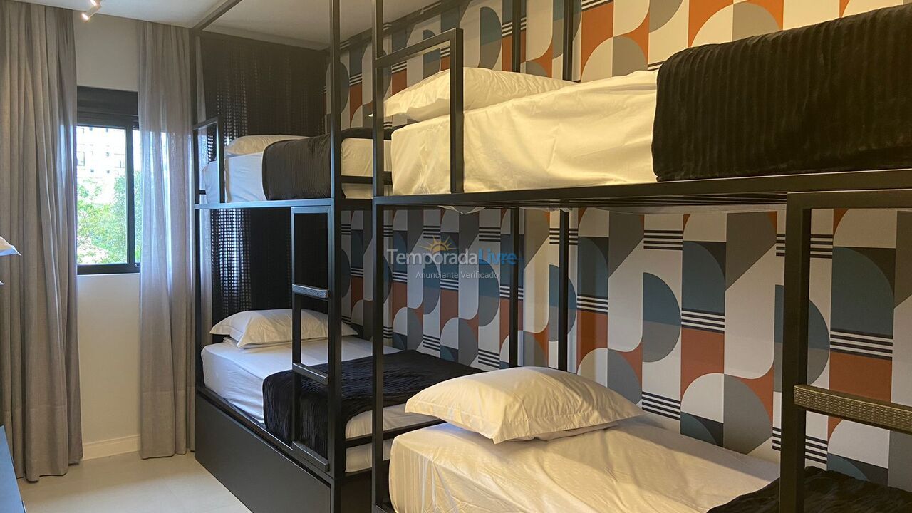 Apartment for vacation rental in Bombinhas (Canto Grande)