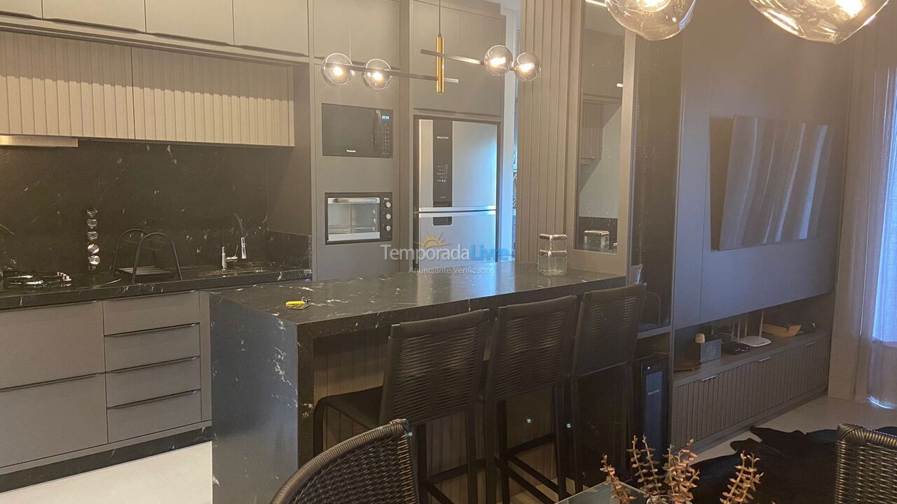 Apartment for vacation rental in Bombinhas (Canto Grande)