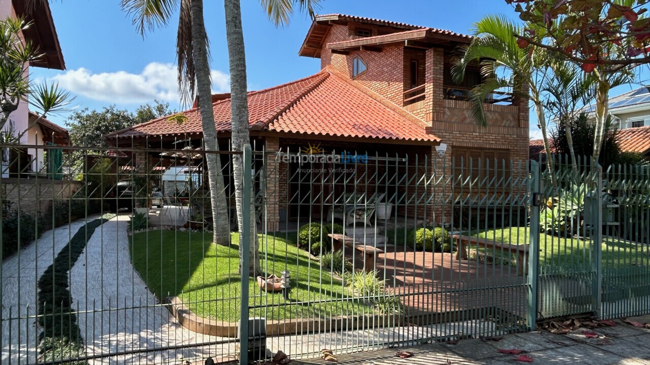 House for vacation rental in Florianopolis (Jurerê)