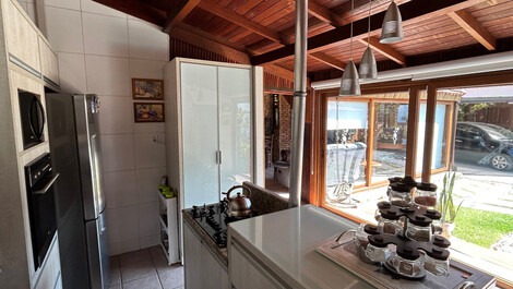 Beautiful house with pool, super comfortable